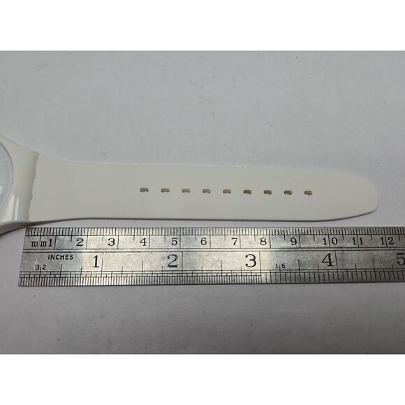 Swatch White Rebel SUOW701 Day Date Quartz New Battery 41mm Water Resistant Mens - Picture 8 of 10